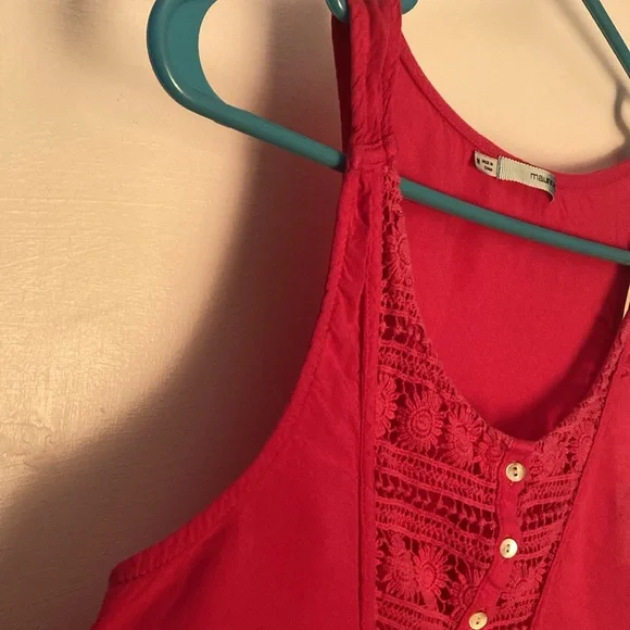 🌷5/$25 Maurice's hot pink tank-medium - Picture 6 of 6